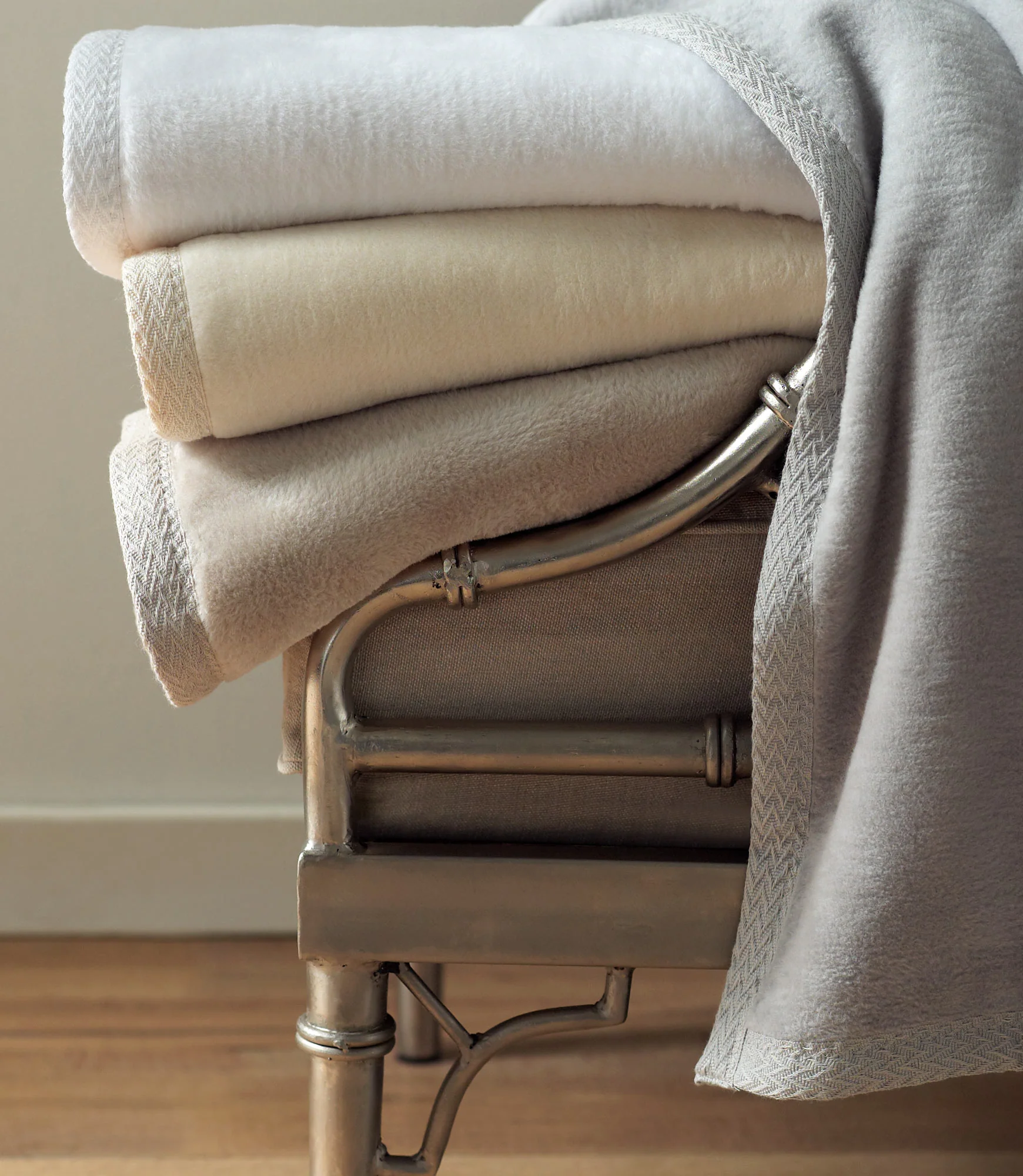 All Seasons Cotton Blanket - Image 6