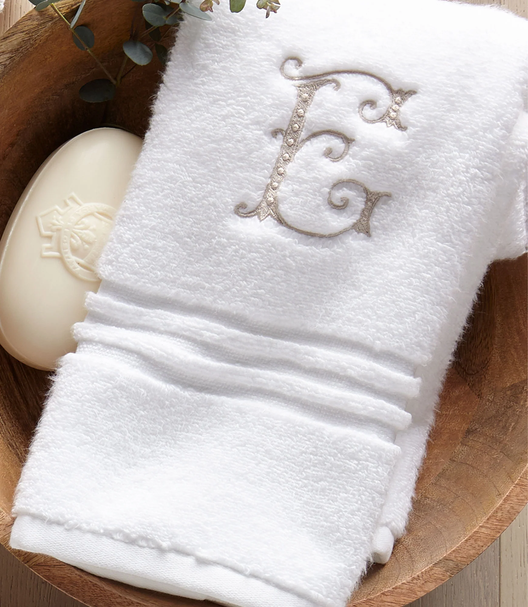 Chelsea Plush Bath Towel - Image 10