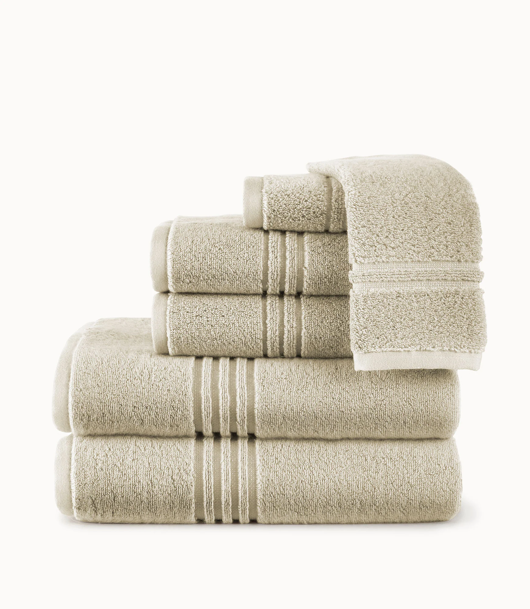 Chelsea Plush Bath Towel - Image 17