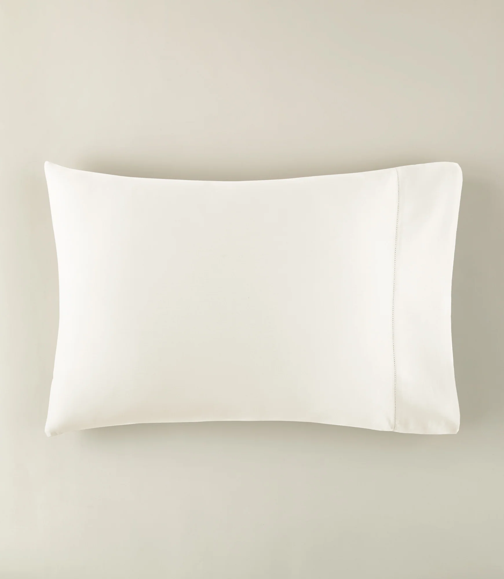 Clara Sateen Pillowcases - Image 3