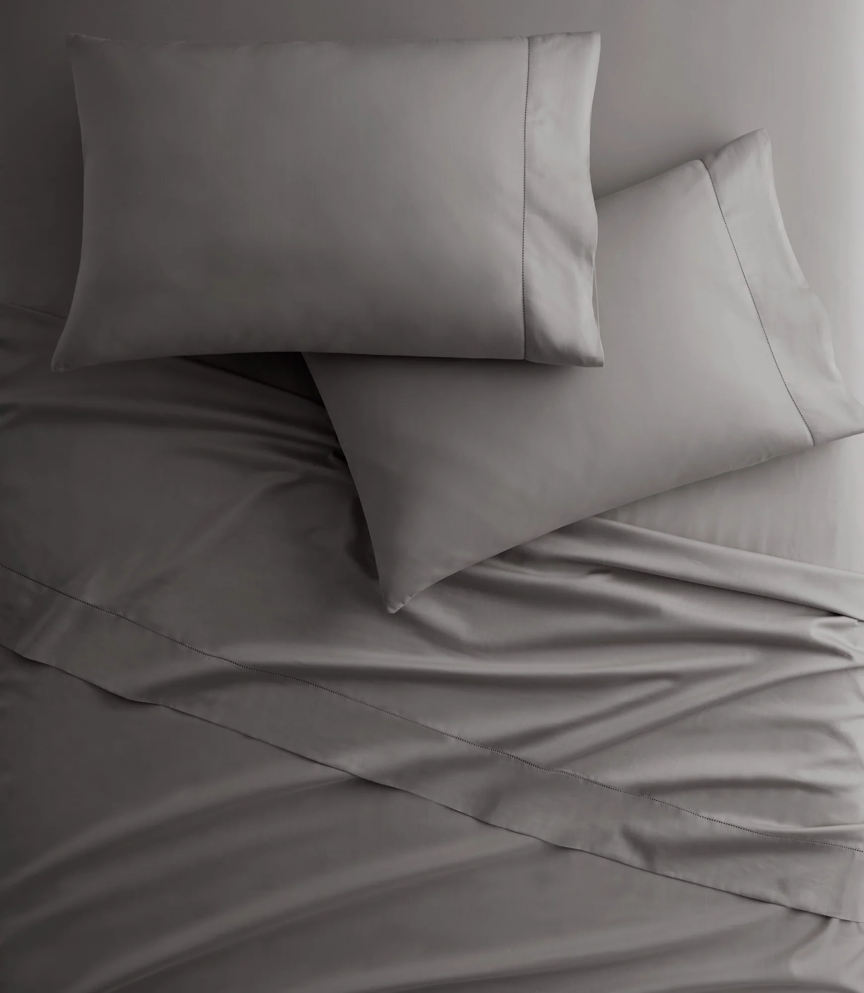 Clara Sateen Pillowcases - Image 8