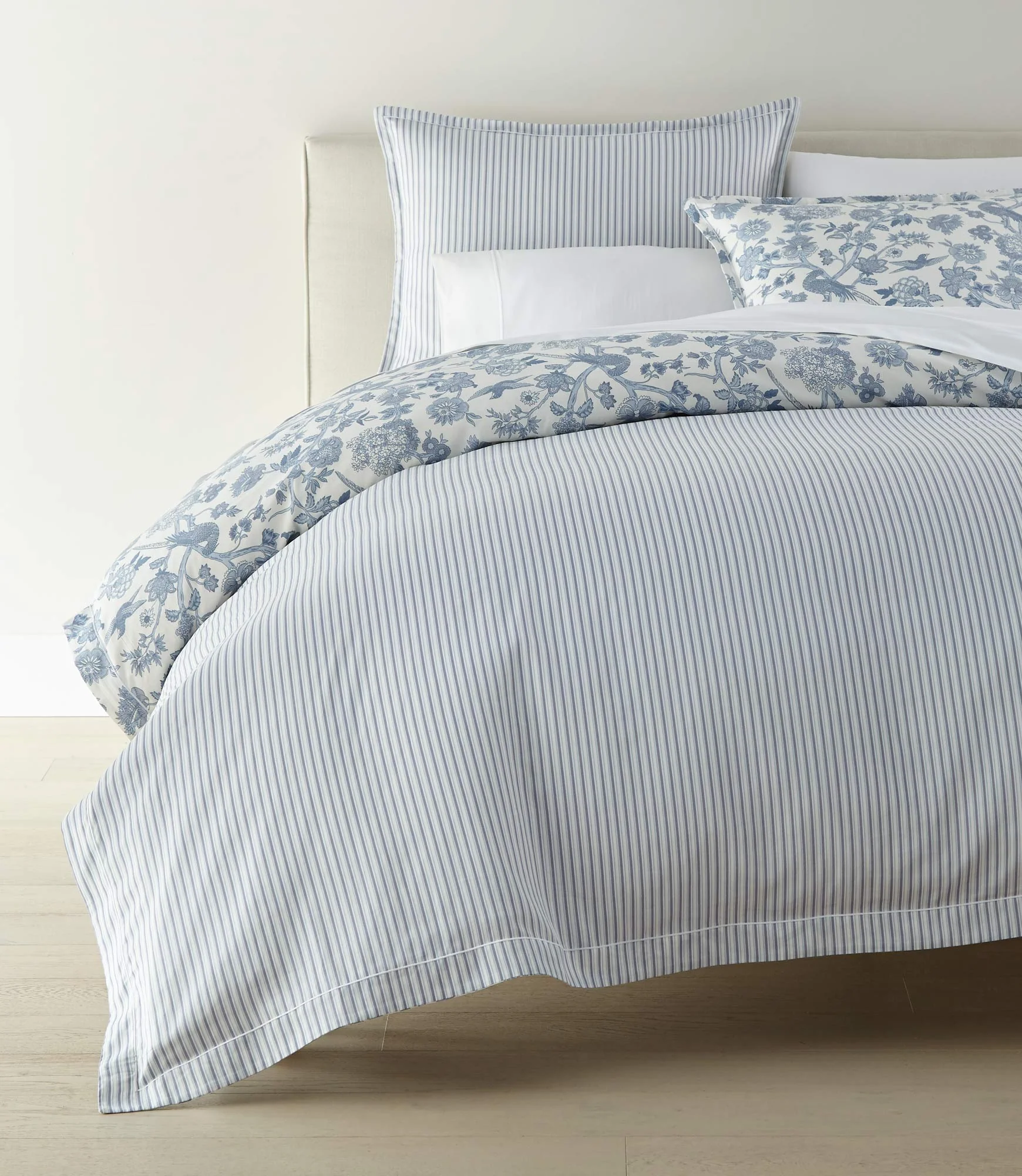 Highgrove Toile Reversible Duvet Set - Image 10