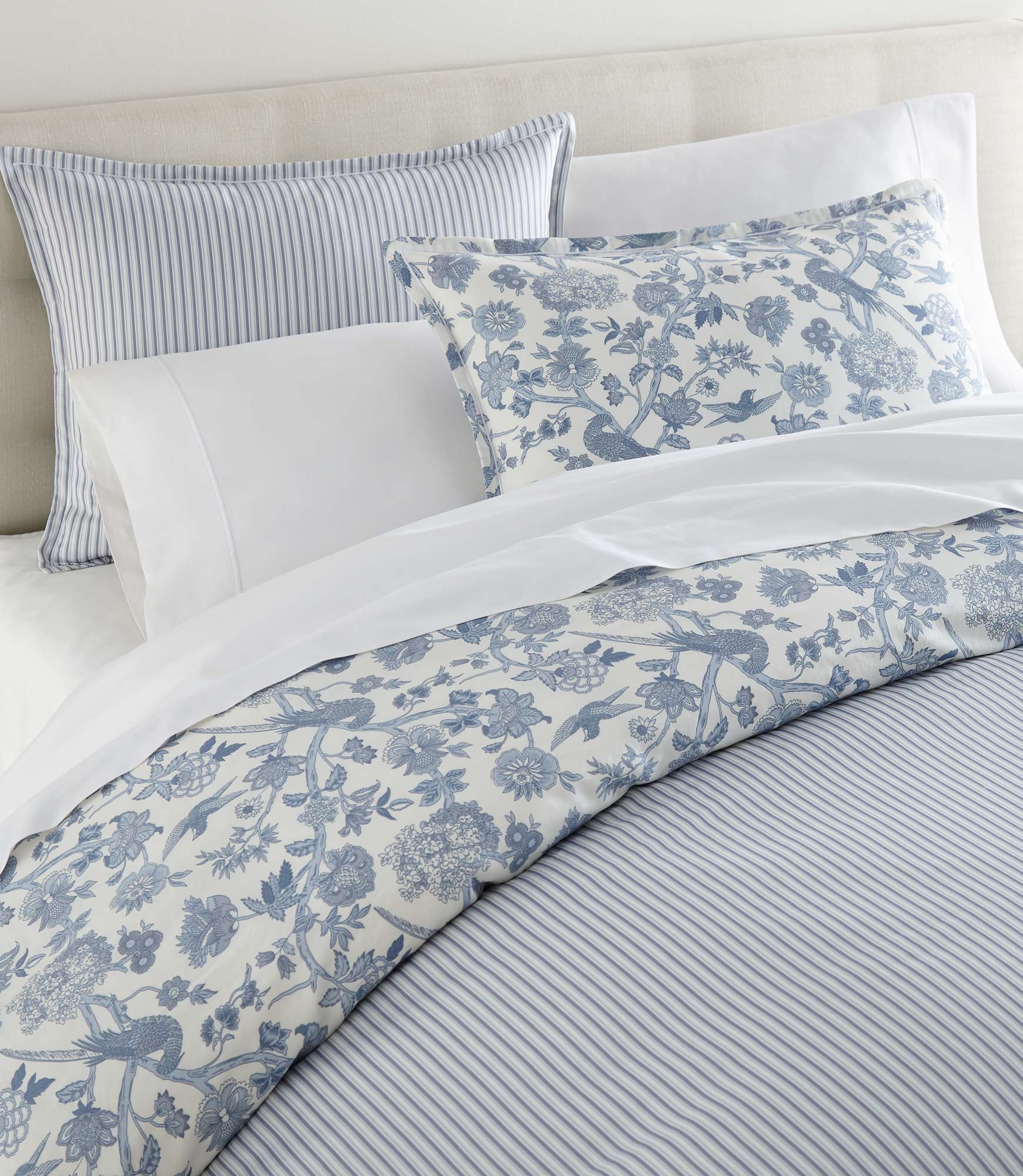 Highgrove Toile Reversible Duvet Set - Image 17