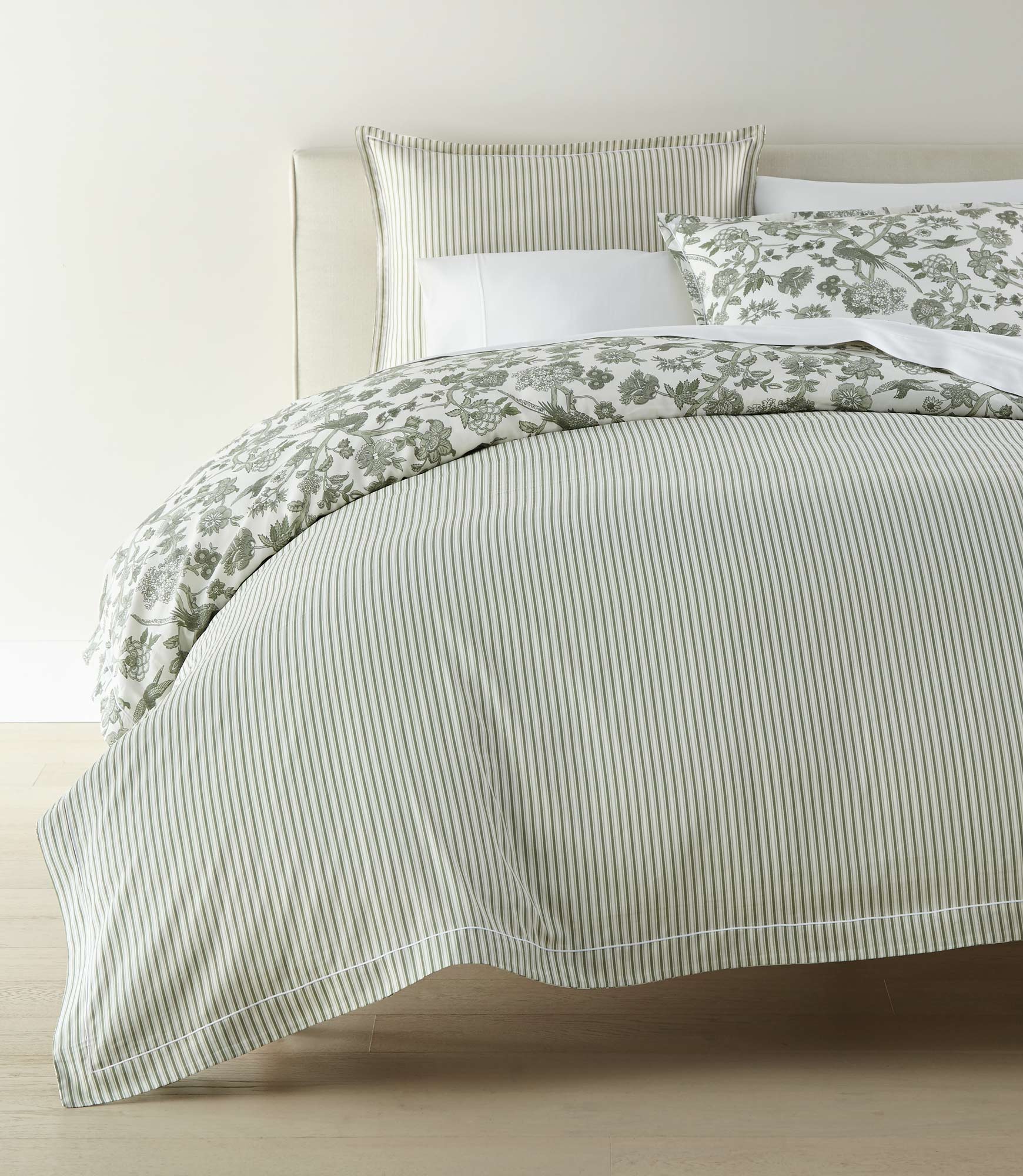 Highgrove Toile Reversible Duvet Set - Image 9