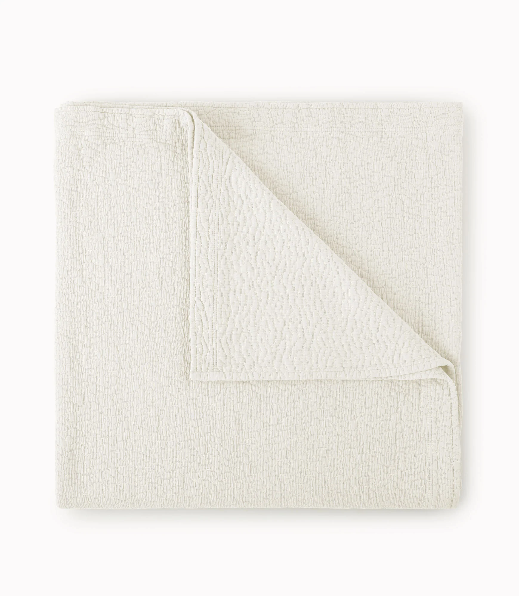 Mia Matelassé Coverlet - Image 8