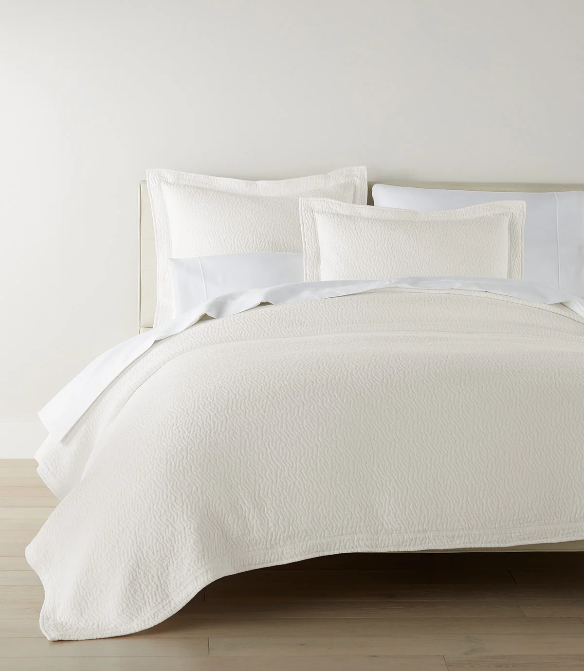 Mia Matelassé Coverlet - Image 9