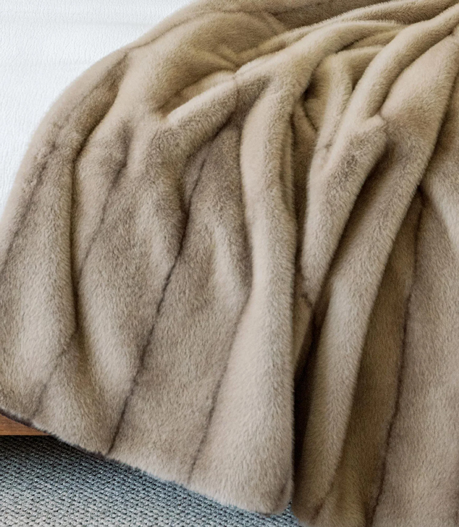 Mila Faux Fur Throw - Image 3