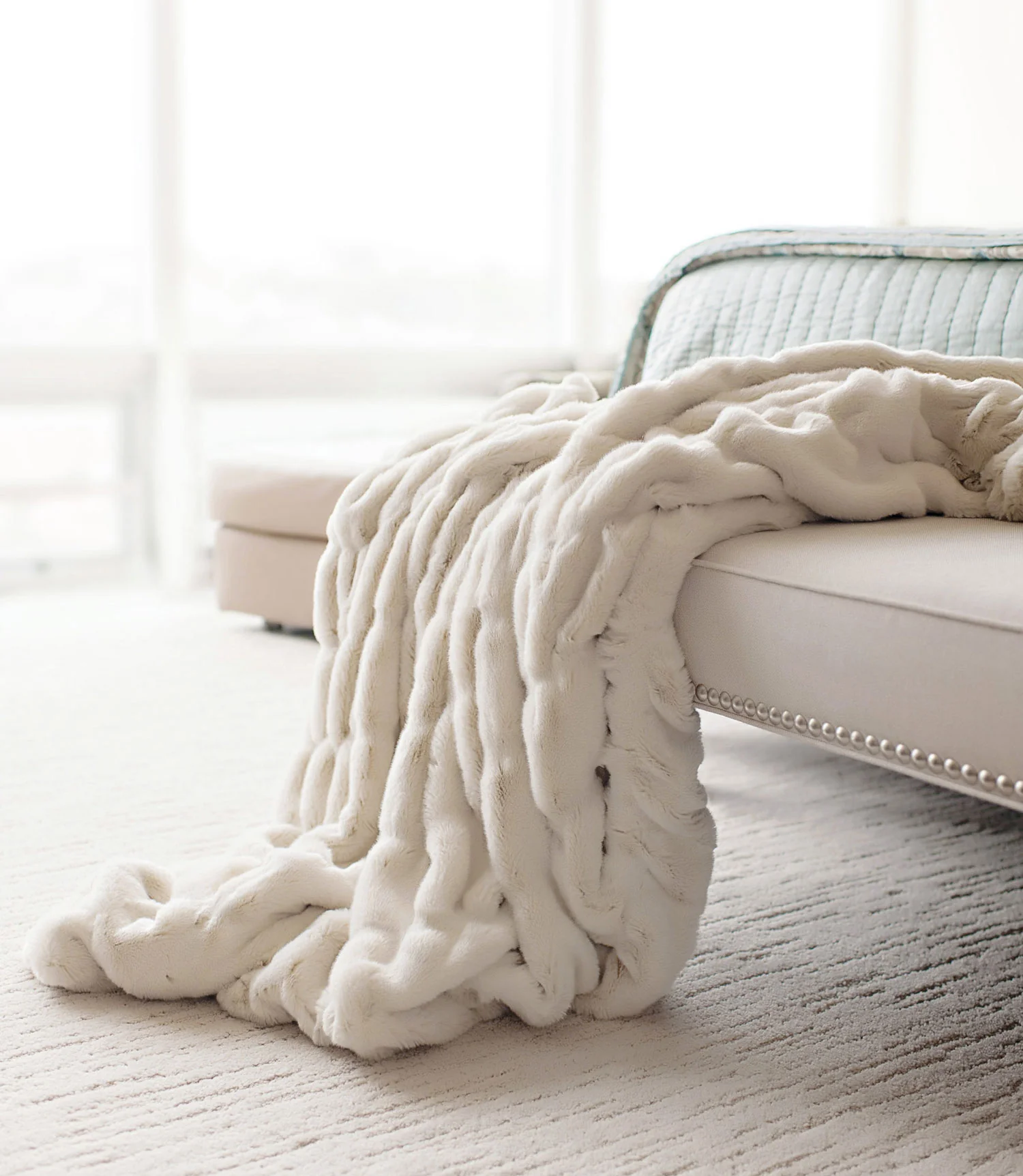Mila Faux Fur Throw - Image 7