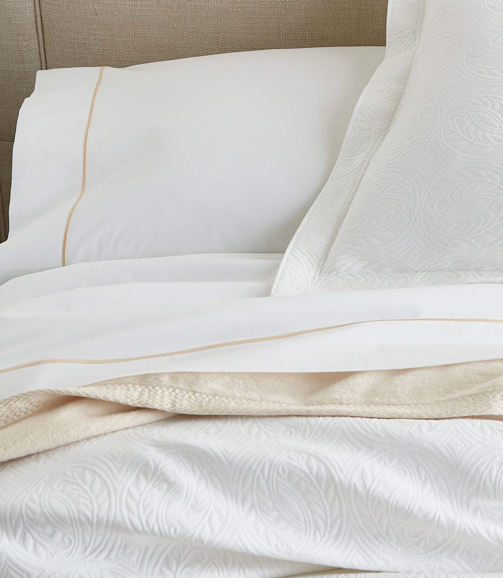 Soprano II Sateen Sheet Set - Image 3